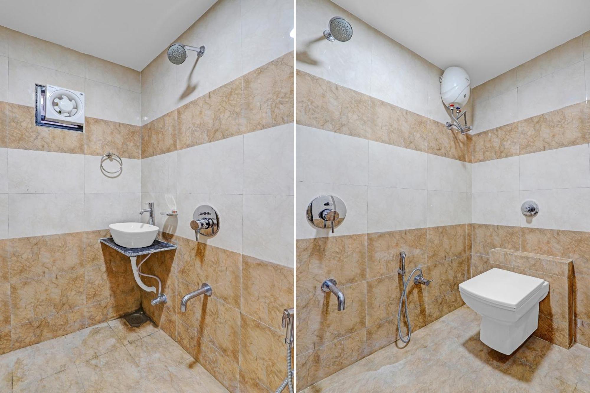 Hotel O R S Palace Ahmedabad Bagian luar foto